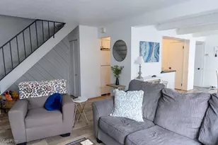 9956 Johnnycake Ridge Rd, Painesville Twp, OH 44077 - Photo 17