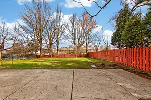 20825 Fairmount Blvd, Huber Heights, OH 44118 - Photo 37