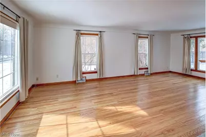 20825 Fairmount Boulevard, Loveland, OH 44118 - Photo 3