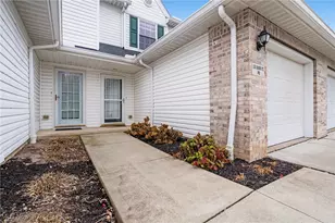 135 Sand Ct, Fairlawn, OH 44333 - Photo 1
