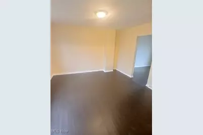 25 Zents Avenue, Youngstown, OH 44505 - Photo 3