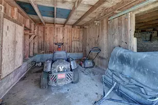 7501 Roy Andrews Rd NW, New Philadelphia, OH 44663 - Photo 39