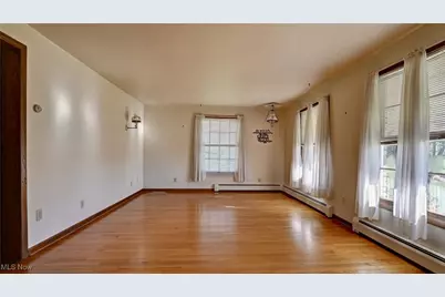 7501 Roy Andrews Road NW, New Philadelphia, OH 44663 - Photo 17