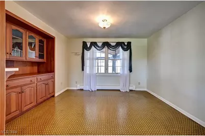 7501 Roy Andrews Road NW, New Philadelphia, OH 44663 - Photo 15