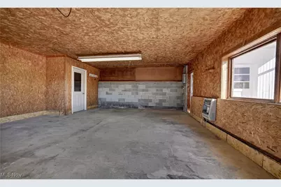 7501 Roy Andrews Road NW, New Philadelphia, OH 44663 - Photo 35