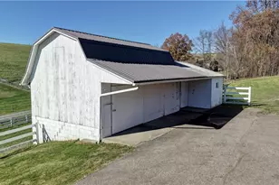 7501 Roy Andrews Rd NW, New Philadelphia, OH 44663 - Photo 37