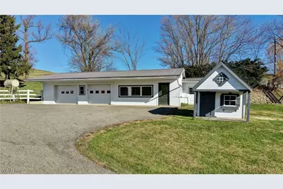 7501 Roy Andrews Road NW, New Philadelphia, OH 44663 - Photo 33