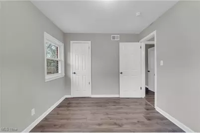 1092 Peerless Avenue, Akron, OH 44320 - Photo 19