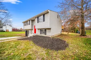 976 Kevin Dr, Kent, OH 44240 - Photo 3