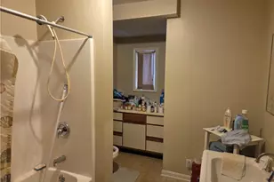 241 7th St, Elyria, OH 44035 - Photo 11