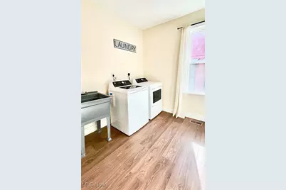 1911 Corning Avenue, Loveland, OH 44109 - Photo 21