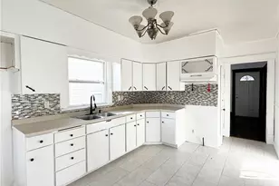 3225 Broadway, Lorain, OH 44055 - Photo 9