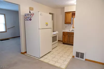 1813 Adelaide Boulevard, Akron, OH 44305 - Photo 13