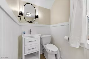 1570 Stadelman Ave, Akron, OH 44320 - Photo 27