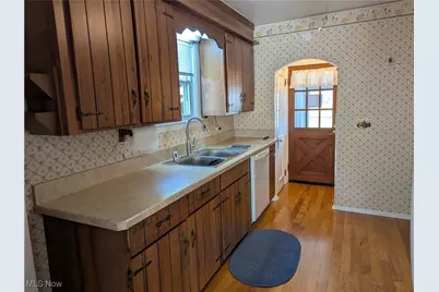 13130 Kinsman Road, Burton, OH 44021 - Photo 11