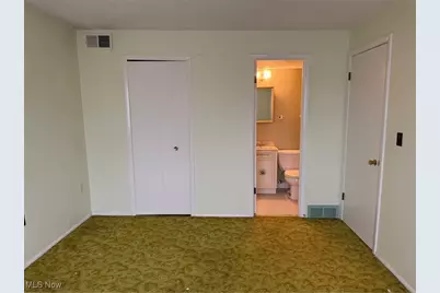 12029 Clifton Boulevard, Oakwood, OH 44107 - Photo 13