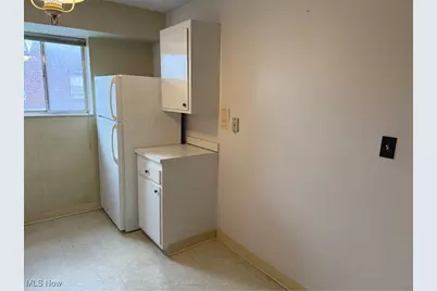 12029 Clifton Boulevard, Oakwood, OH 44107 - Photo 7