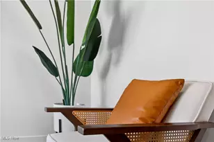 30704 Willowick Dr, Willowick, OH 44095 - Photo 9