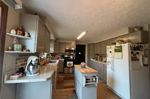 11838 Brosius Rd, Garrettsville, OH 44231 - Photo 5