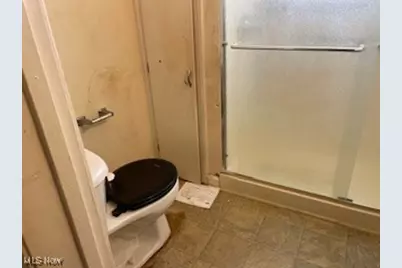 206 6th Street NW, New Philadelphia, OH 44663 - Photo 11