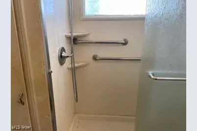 206 6th Street NW, New Philadelphia, OH 44663 - Photo 13