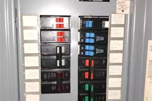 9735 Chillicothe Rd, Kirtland, OH 44094 - Photo 25