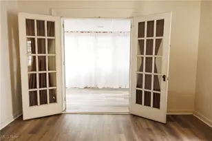 83 Beechwood Dr, Youngstown, OH 44512 - Photo 7