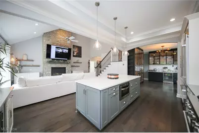 4233 Queens Gate, Avon, OH 44011 - Photo 9