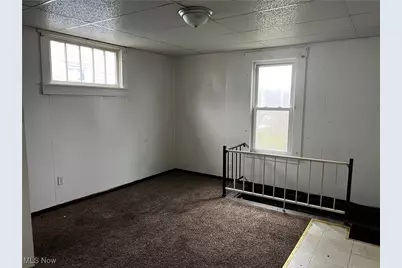 134 Spring Avenue, Mingo Junction, OH 43938 - Photo 5