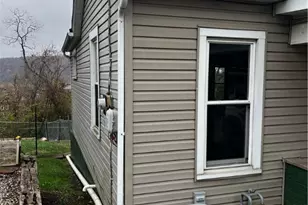 134 Spring Ave, Mingo Junction, OH 43938 - Photo 3