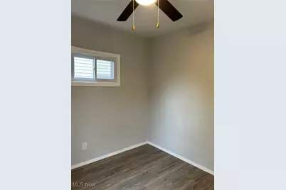 15630 Holmes Avenue #Down, Loveland, OH 44110 - Photo 17