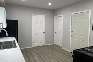 15630 Holmes Ave, Loveland, OH 44110 - Photo 7