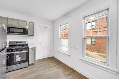 2751 Noble Road, Cleveland Heights, OH 44121 - Photo 11