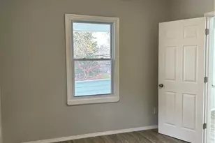 15630 Holmes Ave, Loveland, OH 44110 - Photo 9