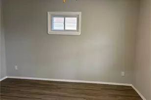 15630 Holmes Ave, Loveland, OH 44110 - Photo 11