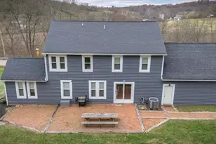 1310 Oxbow Rd, Belpre, OH 45714 - Photo 3