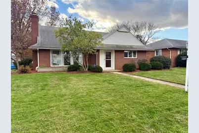 702 35th Street NW, Canton, OH 44709 - Photo 1