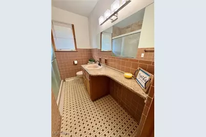 702 35th Street NW, Canton, OH 44709 - Photo 15