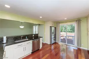 25111 S Woodland Rd, Beachwood, OH 44122 - Photo 25