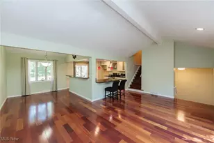 25111 S Woodland Rd, Beachwood, OH 44122 - Photo 13