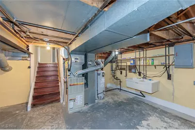 25111 S Woodland Road, Beachwood, OH 44122 - Photo 41