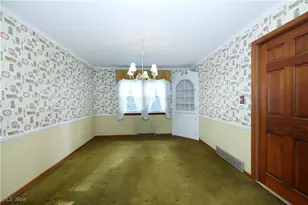 109 Sherry Ct, Weirton, WV 26062 - Photo 11