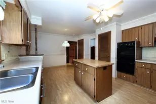 109 Sherry Ct, Weirton, WV 26062 - Photo 7