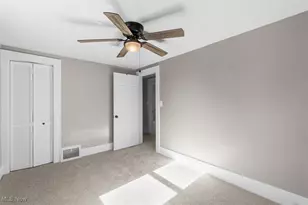 1922 12th St, Cuyahoga Falls, OH 44223 - Photo 5