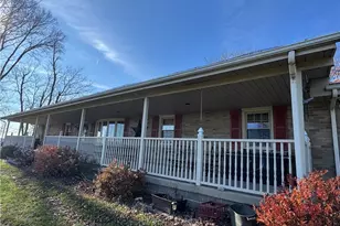 69142 Woods Rd, Bridgeport, OH 43912 - Photo 3