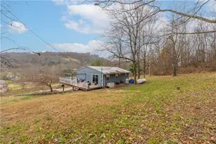 639 Echo Rd, Gnadenhutten, OH 44629 - Photo 7