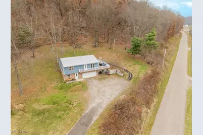 639 Echo Road, Gnadenhutten, OH 44629 - Photo 3