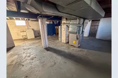 2426 Shirley Road, Youngstown, OH 44502 - Photo 19