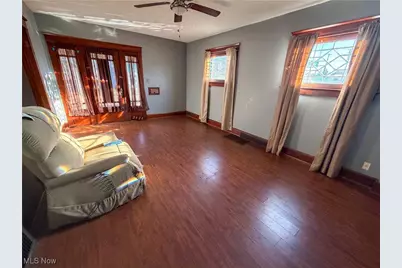 2426 Shirley Road, Youngstown, OH 44502 - Photo 7