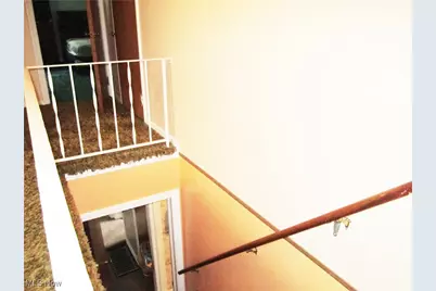 1081 Seward Avenue, Akron, OH 44320 - Photo 21